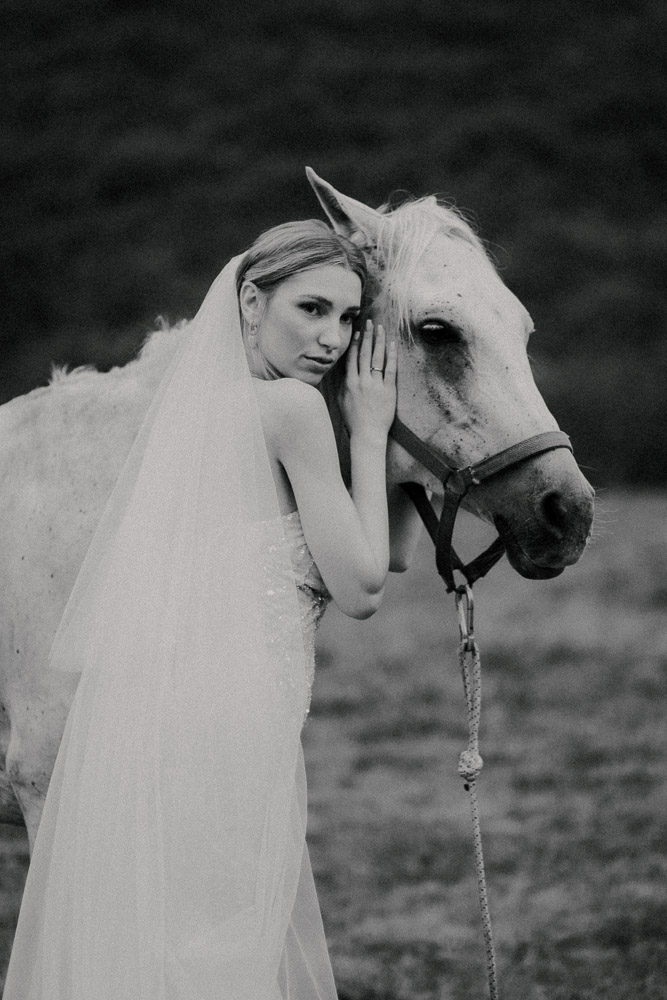 Bulgarian wedding photographer Kristina Hristova