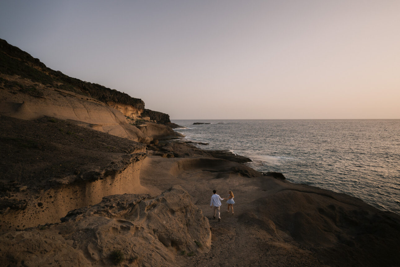Romantic Couple Love-Story photoshoot on the cliffs near La Caleta in Tenerife at sunset