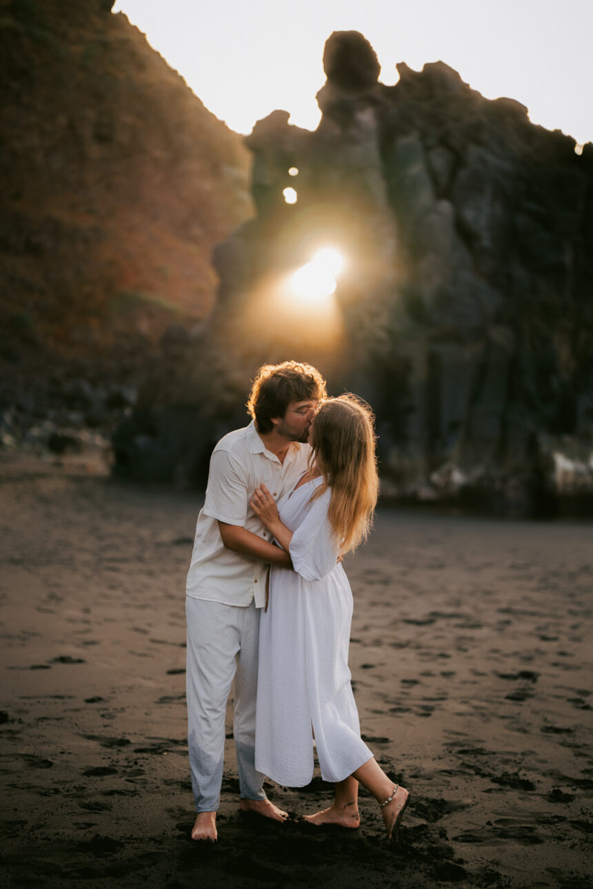 Playa Bollullo in Tenerife - romantic couple photos